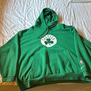Make an offer!! 3XL Nike Green Celtics Hoodie